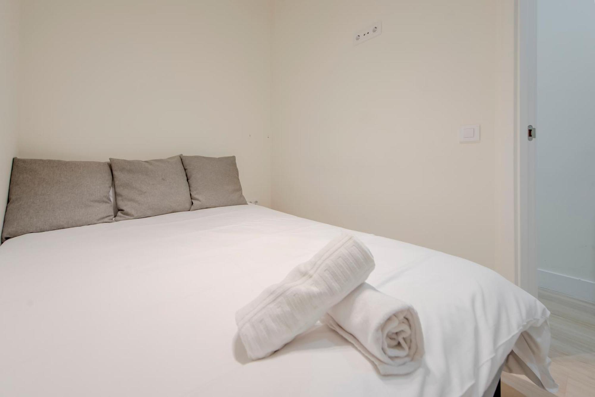 Ferienwohnung Nuevo Apt Para 7 Pax En Malasana - Gran Via E1 Madrid Exterior foto